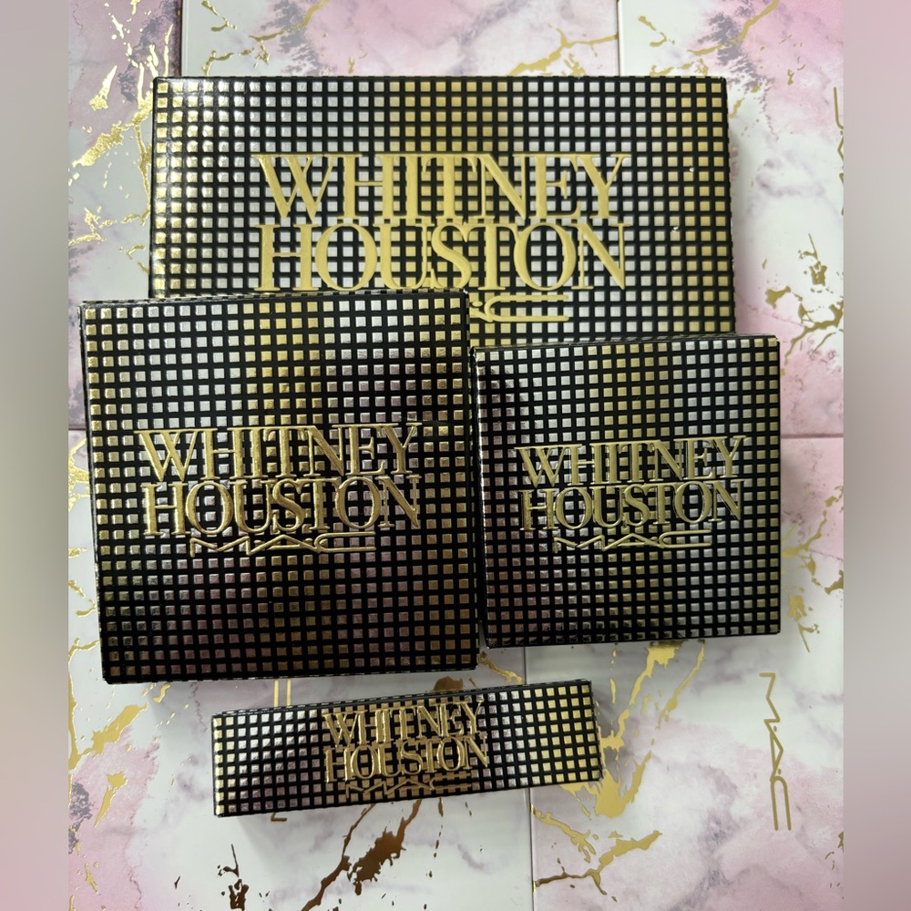 MAC Whitney Houston Whitney's Nippy Eye-Conic Eyeshadow Palette 0.42 oz/12 g New